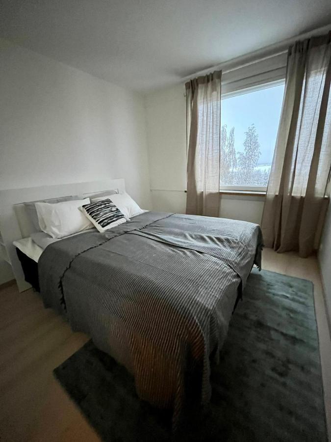 Ylimmaen Kerroksen Tilava Kolmio Jokinaekymaellae Apartment Rovaniemi Luaran gambar